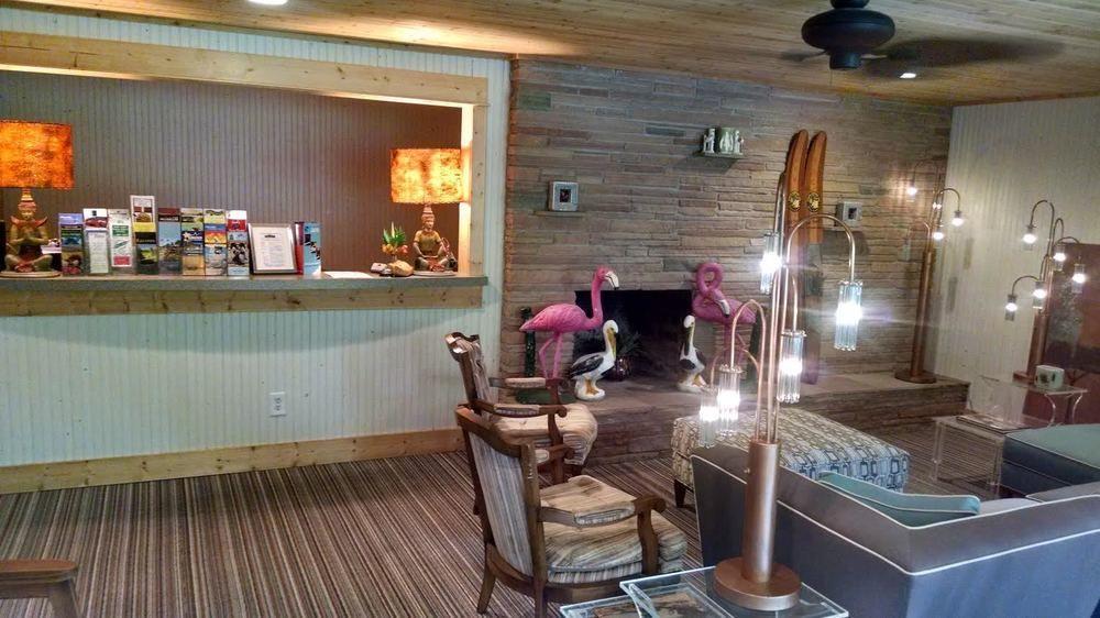 The Saugatuck Retro Resort Exterior photo