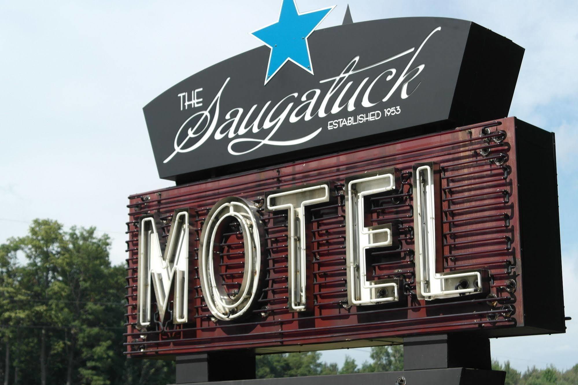 The Saugatuck Retro Resort Exterior photo