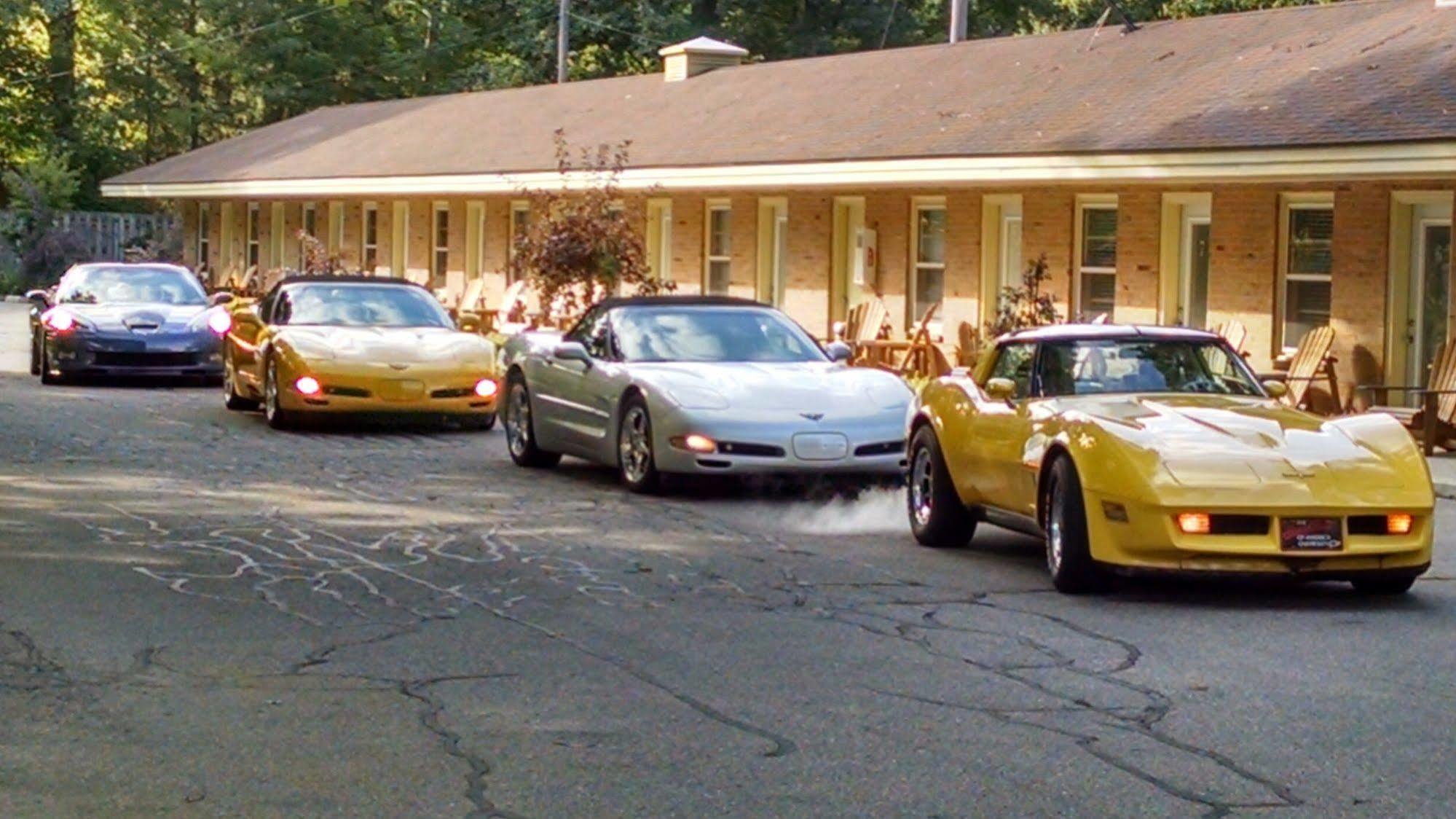 The Saugatuck Retro Resort Exterior photo